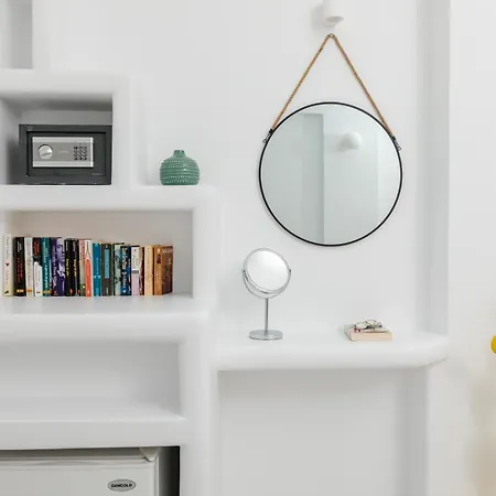 Nikolas Hotell Karterados (Santorini)