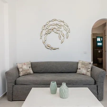 Nikolas Karterádosz