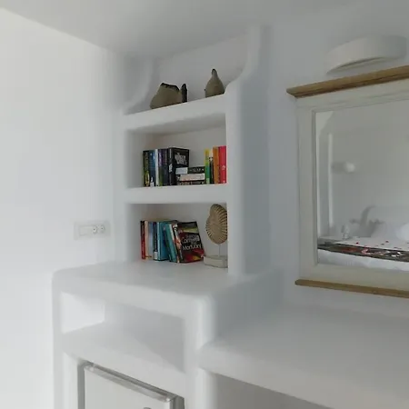 Nikolas Hotel 3*