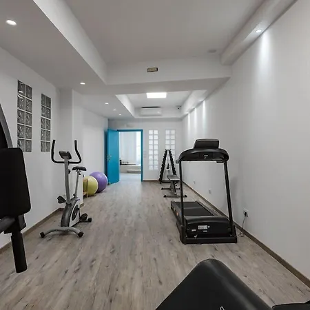 Hotel Nikolas 3*