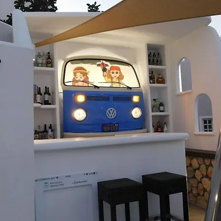 Hotel Nikolas Karterados (Santorini)