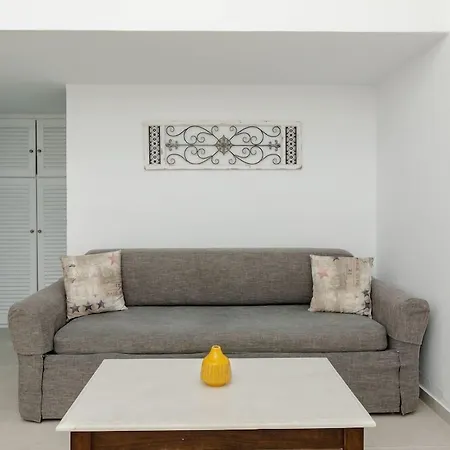 Nikolas Hotel 3*