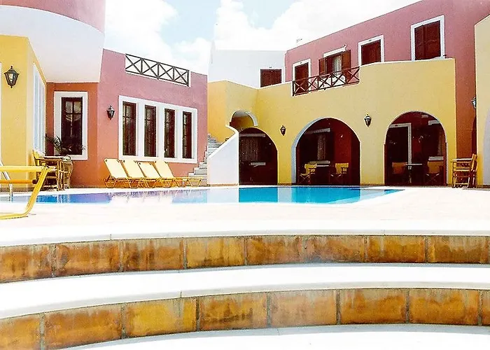 Nikolas Hotel Karterádos