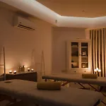 Nikolas Hotel