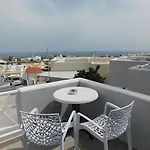 Nikolas 3* Картерадос