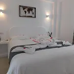 Hotel Nikolas