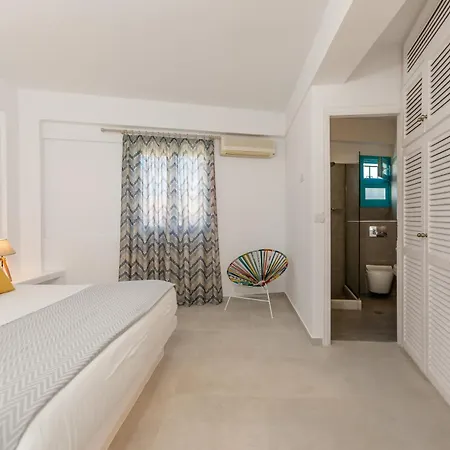 Hotel Nikolas 3*