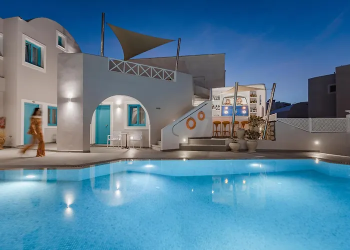 Nikolas Hotel Karterados (Santorini)