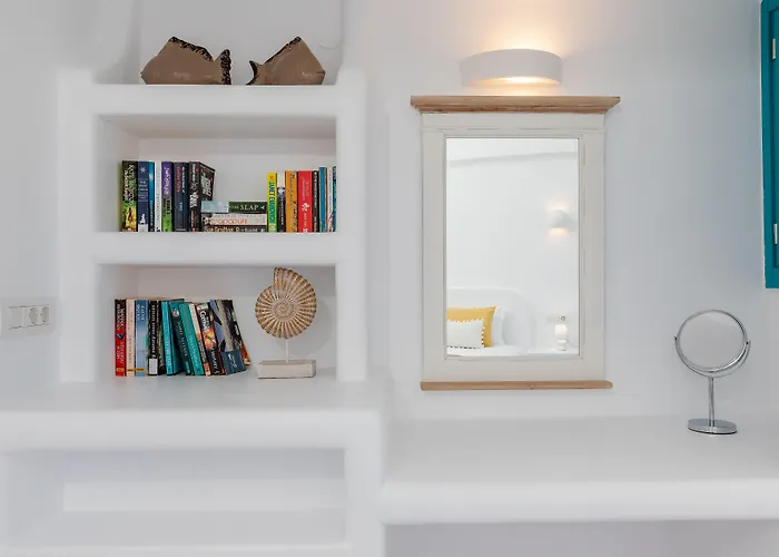 Nikolas Hotel Karterados (Santorini)